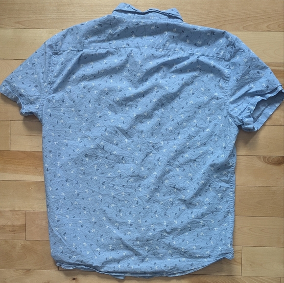 J.Crew Sky Blue Patterned Button-Down Shirt | Classic Preppy - Picture 2 of 5